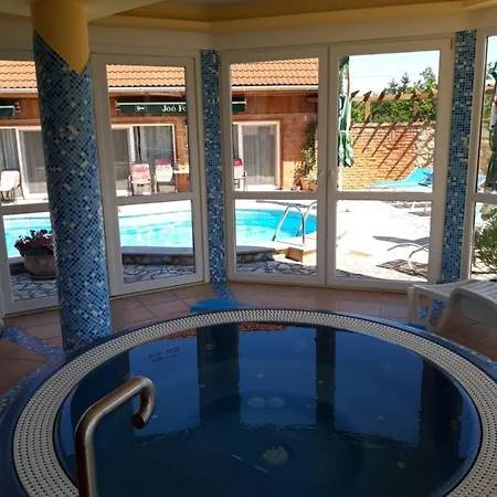 Joó-wellness Pensión